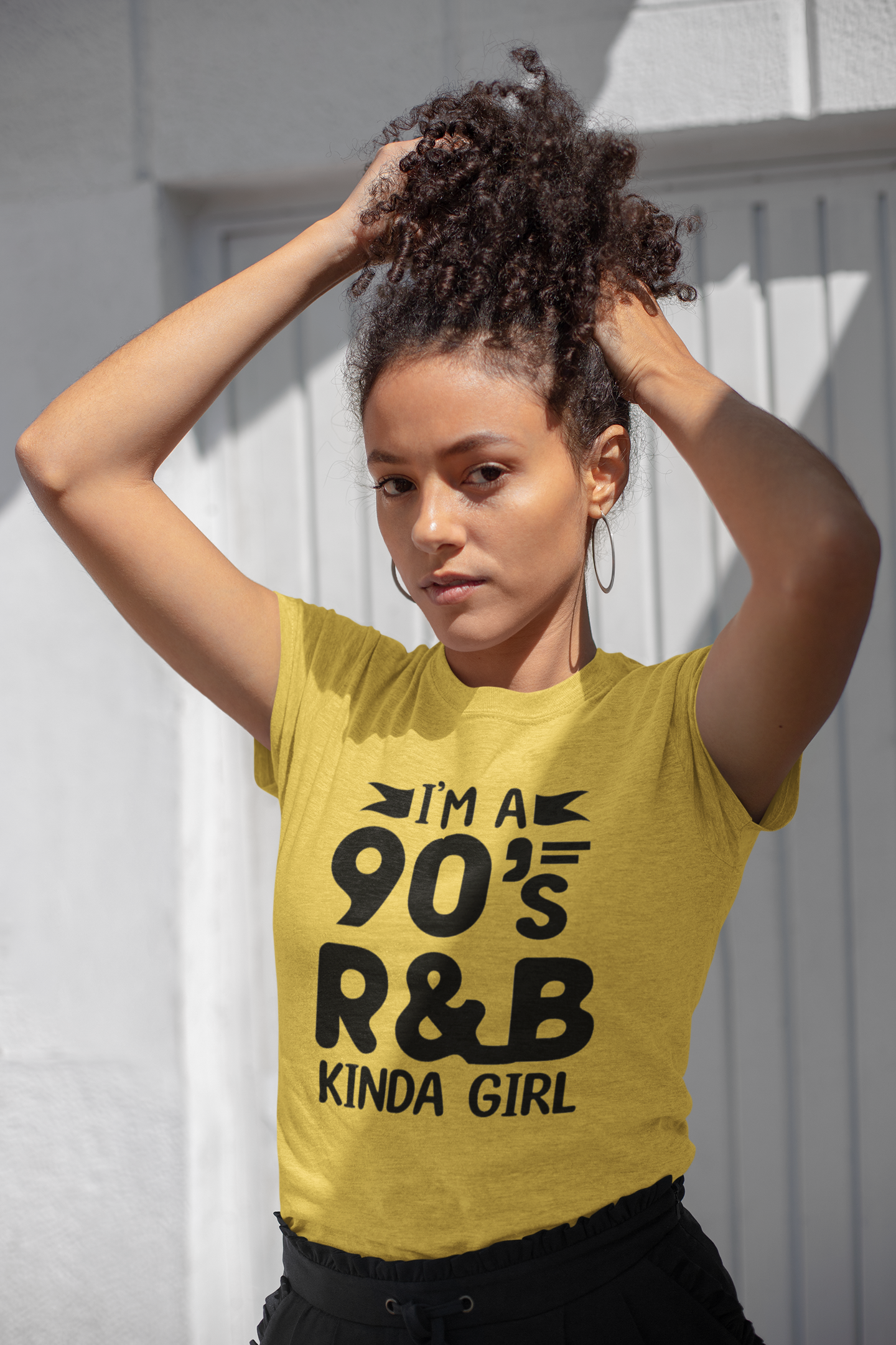 90s R&B Kinda Girl Shirt – Retro Music Lover Tee for Women | Nostalgic Hip Hop & R&B Graphic T-Shirt