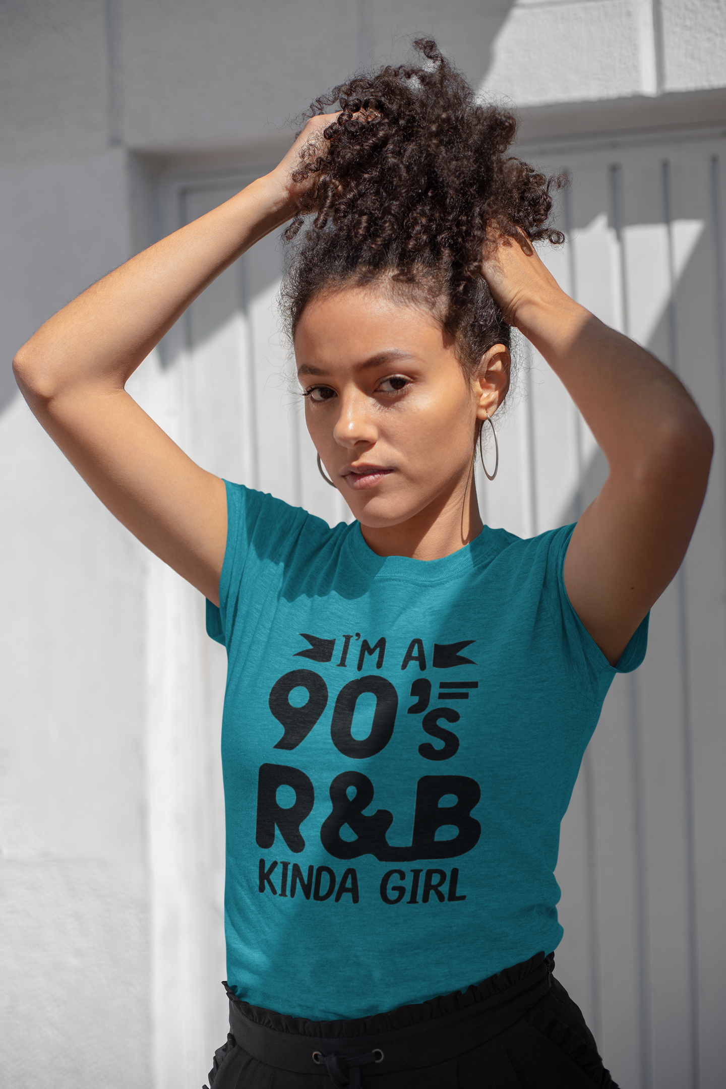 90s R&B Kinda Girl Shirt – Retro Music Lover Tee for Women | Nostalgic Hip Hop & R&B Graphic T-Shirt