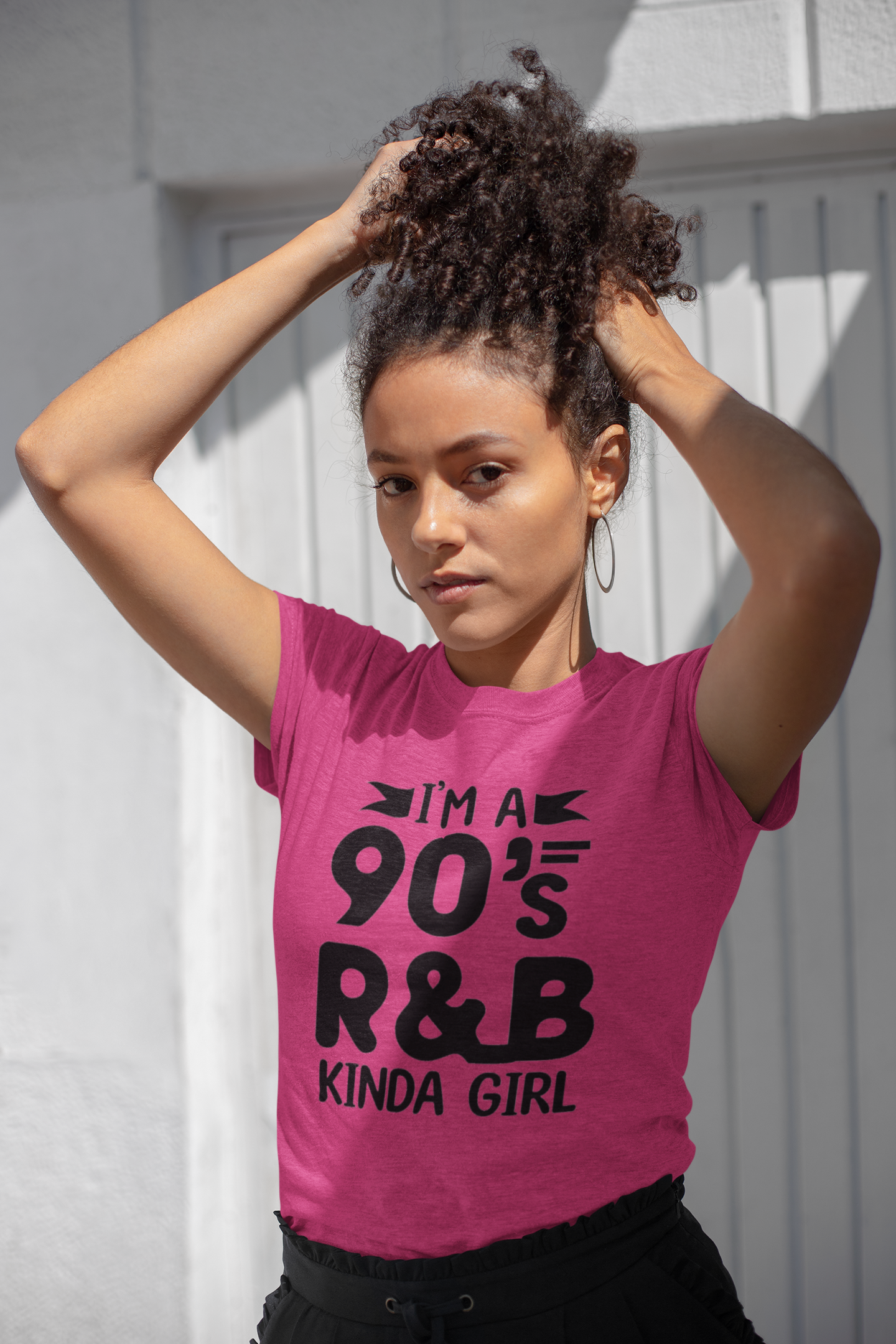 90s R&B Kinda Girl Shirt – Retro Music Lover Tee for Women | Nostalgic Hip Hop & R&B Graphic T-Shirt